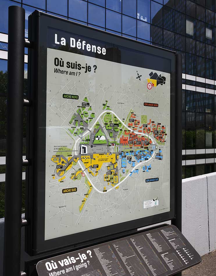 Signalétique piétonne RIS de la Défense à Paris